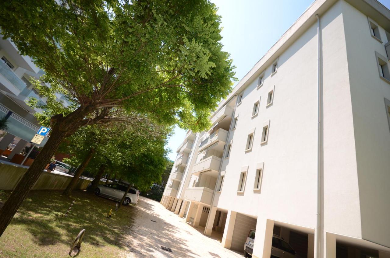 Appartamenti Nasse Bibione Exterior foto
