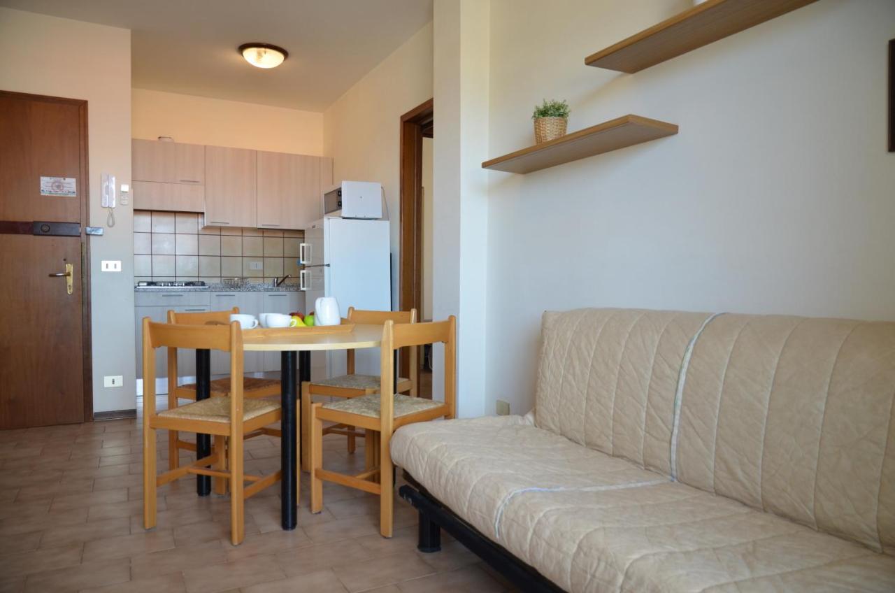Appartamenti Nasse Bibione Exterior foto