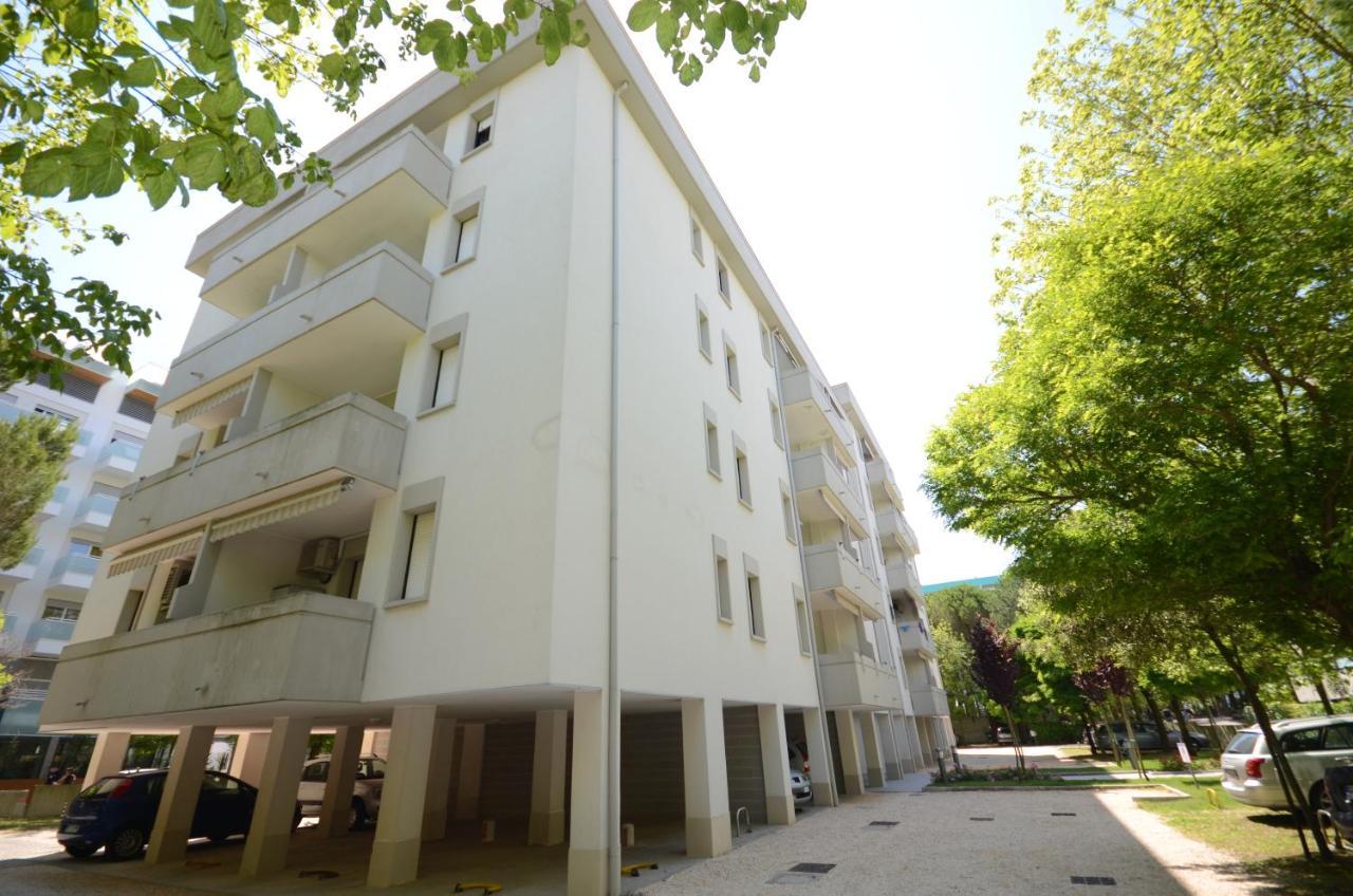 Appartamenti Nasse Bibione Exterior foto