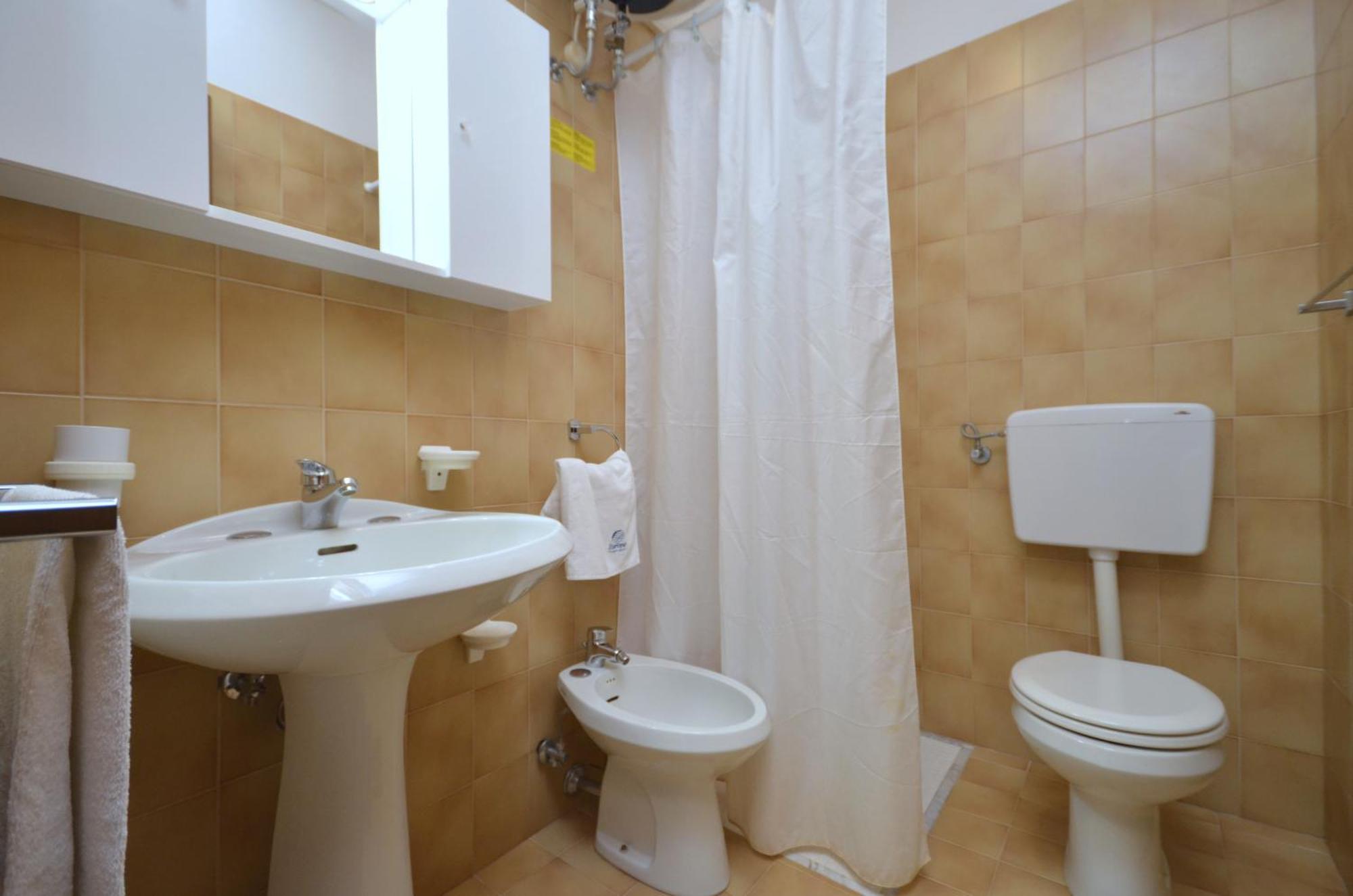 Appartamenti Nasse Bibione Exterior foto
